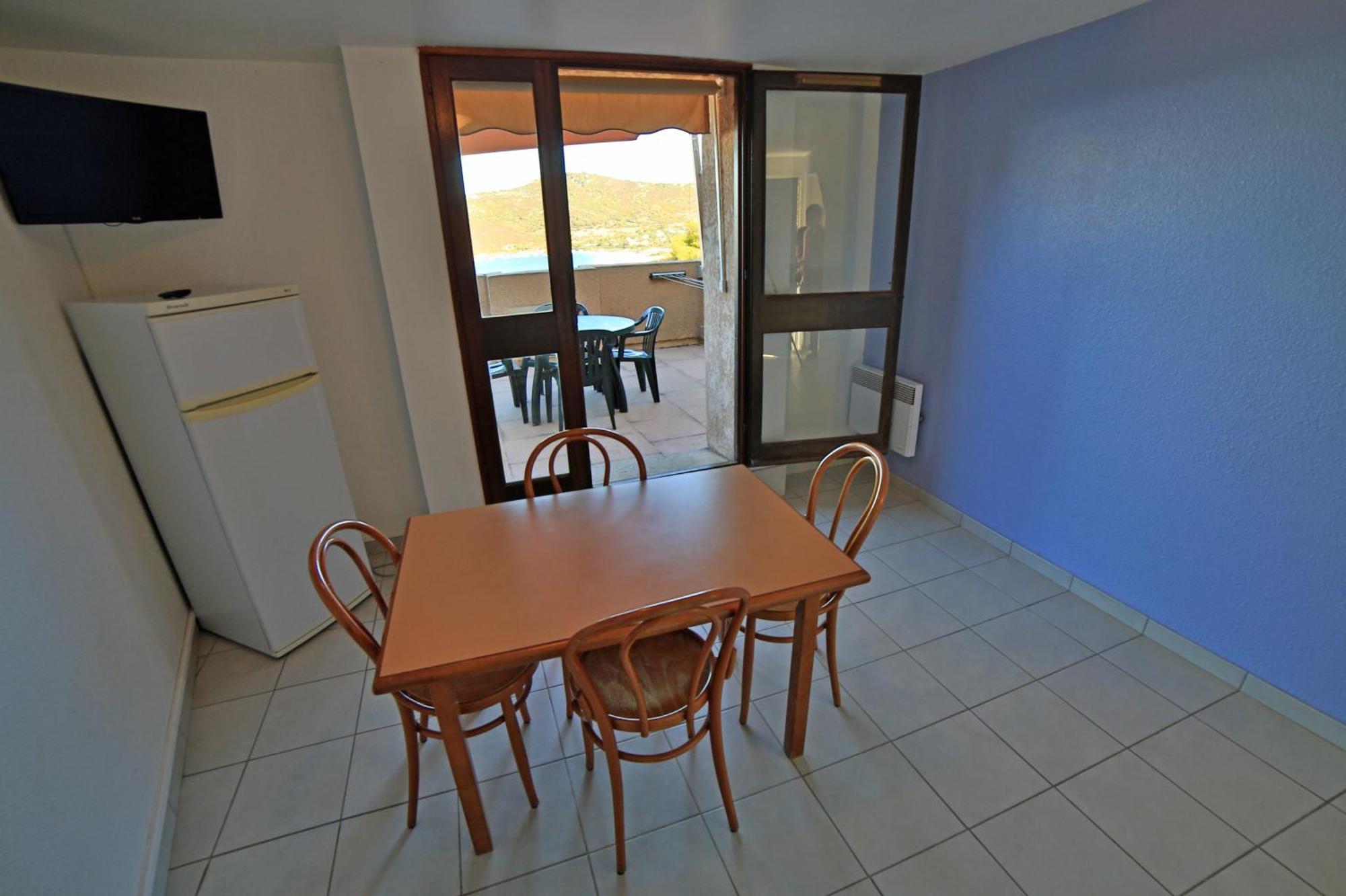 Village De Vacances Paese Di Lava, Grand Ajaccio 阿拉塔 外观 照片