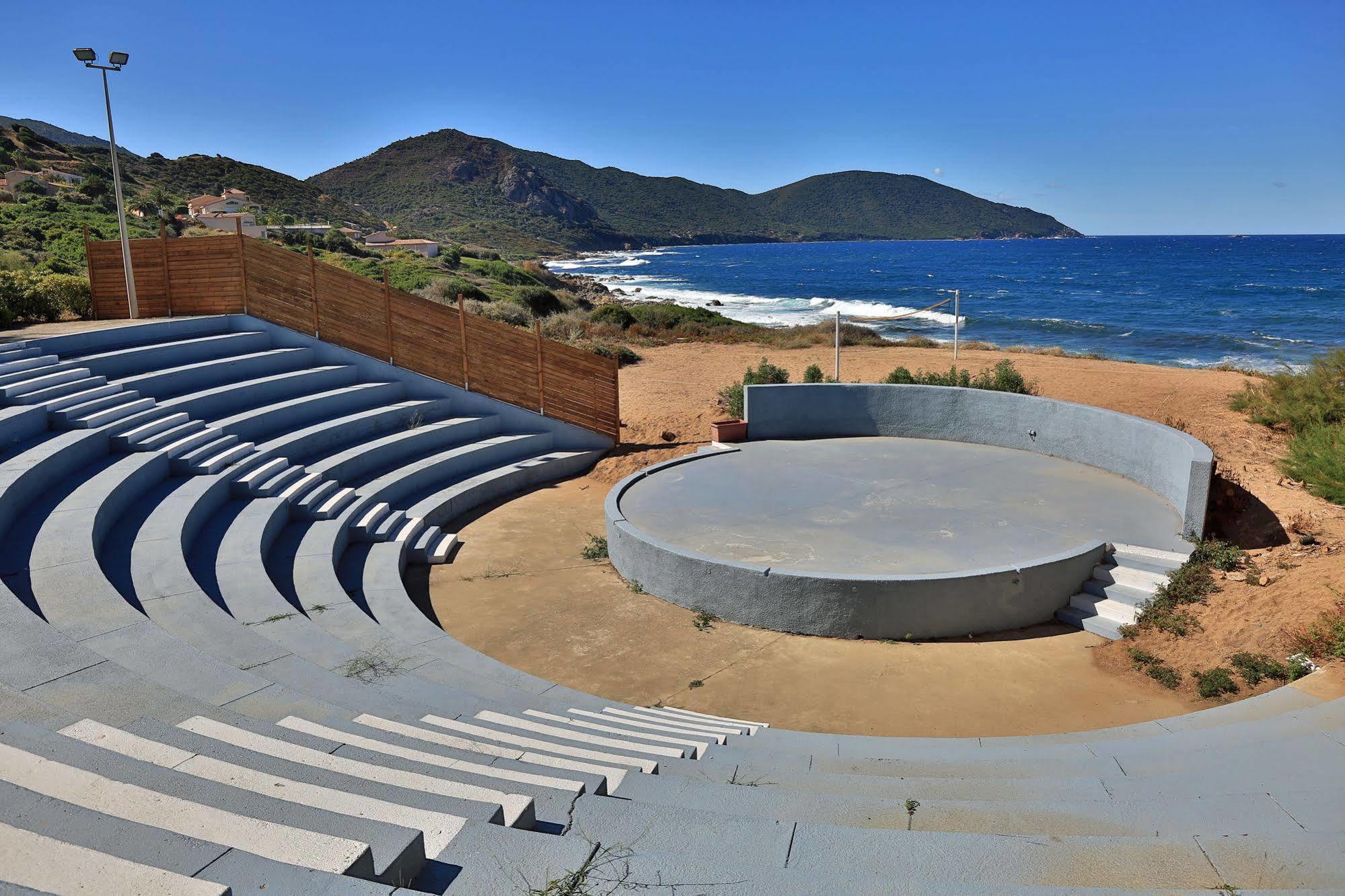 Village De Vacances Paese Di Lava, Grand Ajaccio 阿拉塔 外观 照片
