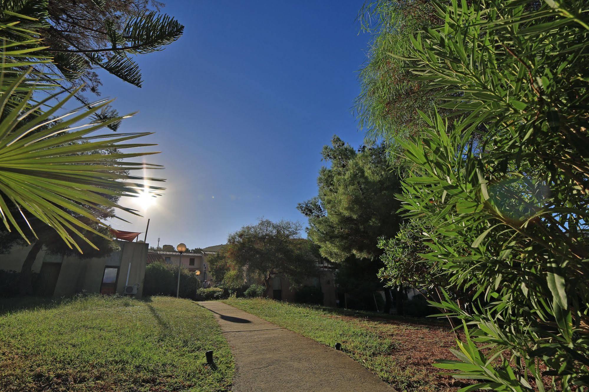 Village De Vacances Paese Di Lava, Grand Ajaccio 阿拉塔 外观 照片