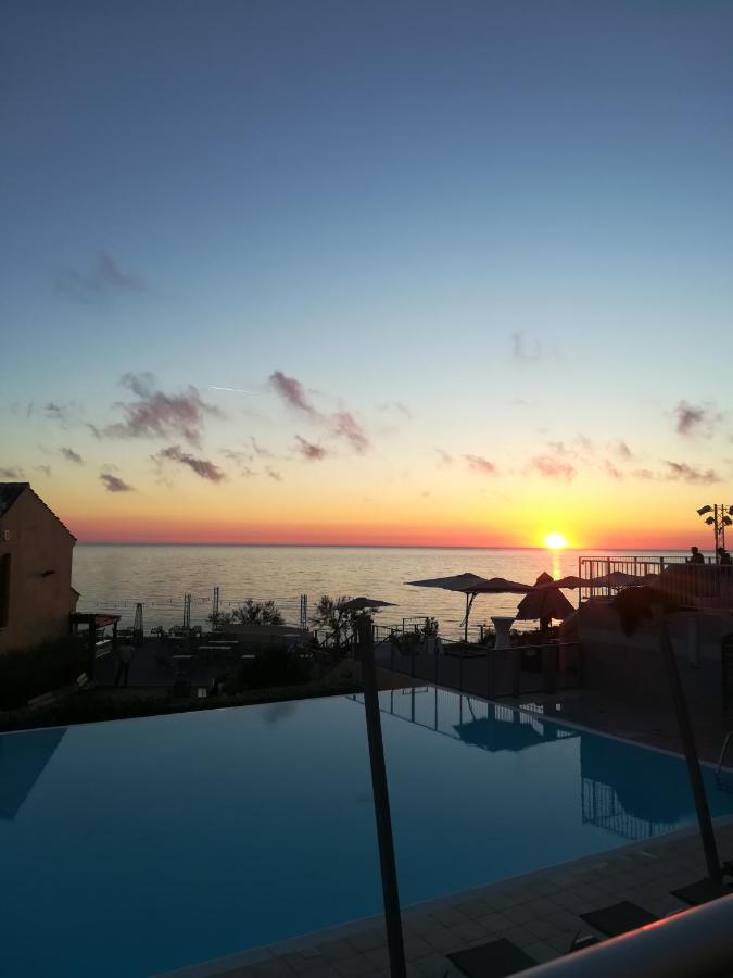 Village De Vacances Paese Di Lava, Grand Ajaccio 阿拉塔 外观 照片